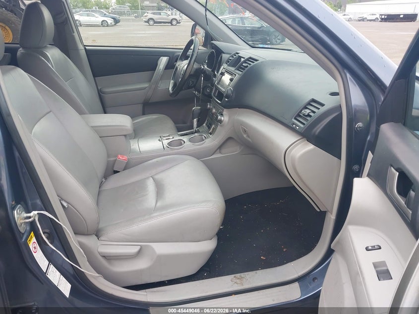 AtlanticExpress - Toyota Highlander