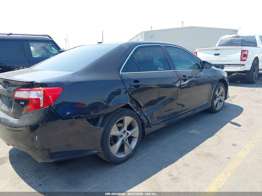 2014 TOYOTA CAMRY auction photo 6