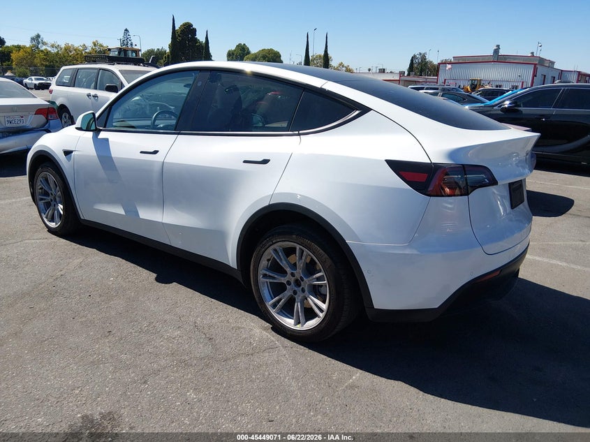 2022 TESLA MODEL Y auction photo 3
