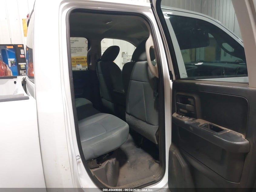 2015 RAM 1500 auction photo 8