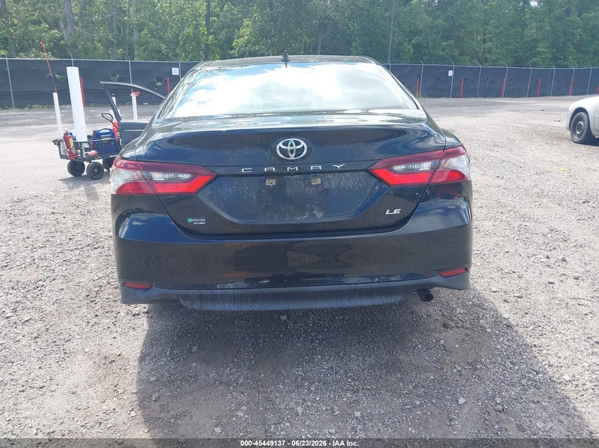 TOYOTA CAMRY - zdjęcie 16