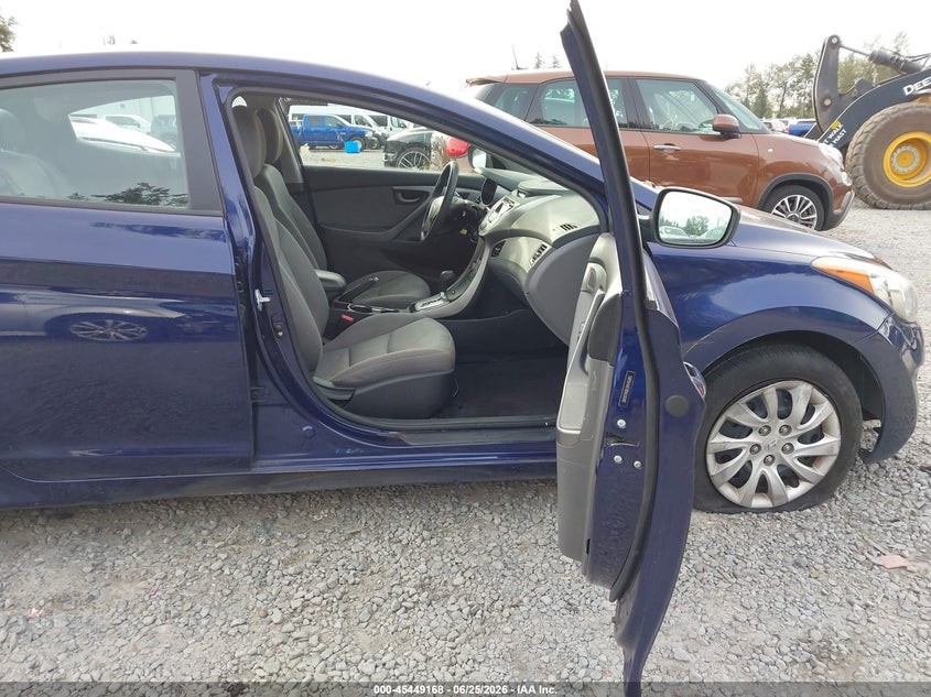 AtlanticExpress - Hyundai Elantra