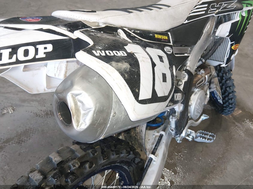 2022 Yamaha Yz250 F VIN: JYACG40C2NA025800 Lot: 45449170