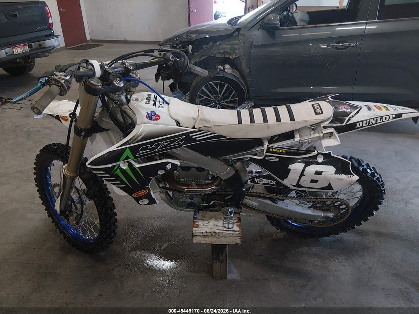 2022 Yamaha Yz250 F VIN: JYACG40C2NA025800 Lot: 45449170