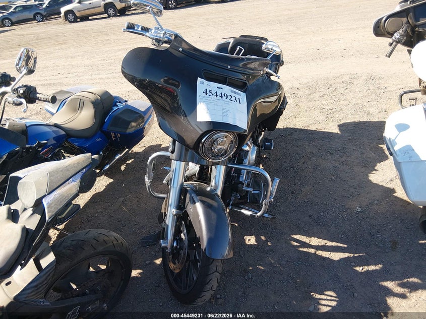 HARLEY-DAVIDSON FLHXSE 2020
