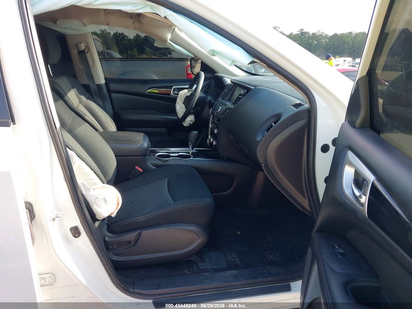 2019 NISSAN PATHFINDER auction photo 5