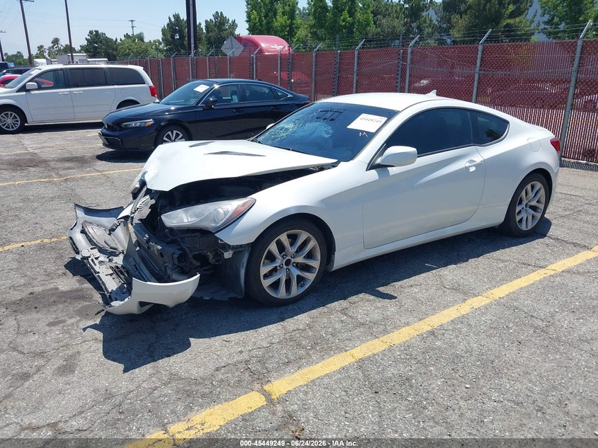 2013 Hyundai Genesis, Front End, IAAI, VIN KMHHT6KD5DU094965 — photo 2