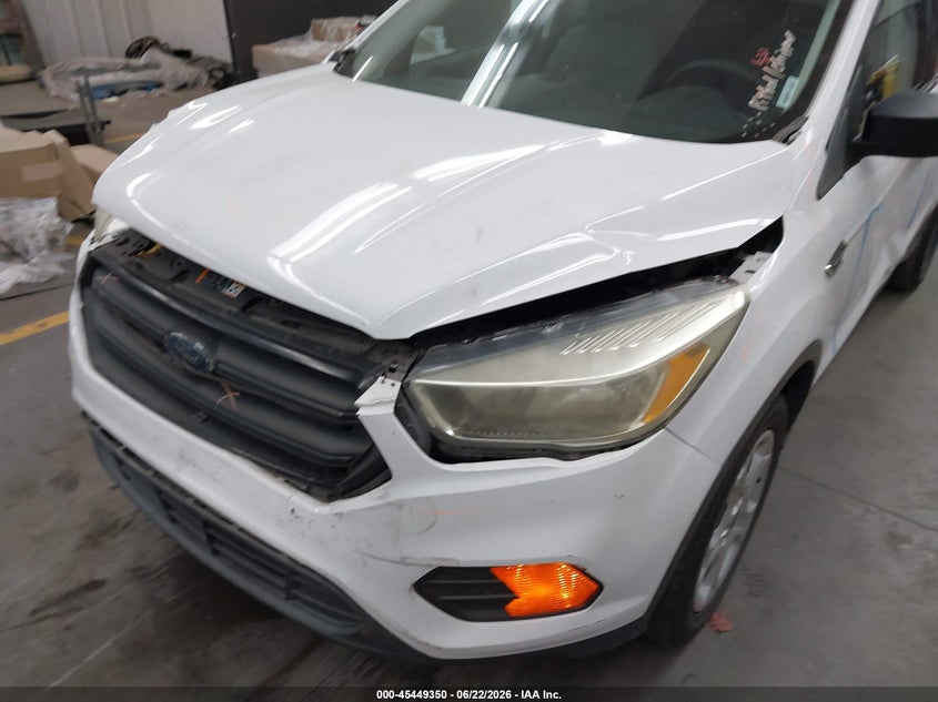2017 FORD ESCAPE auction photo 6