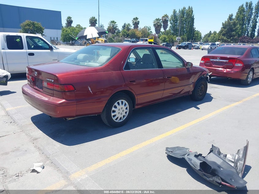 1999 TOYOTA CAMRY auction photo 4
