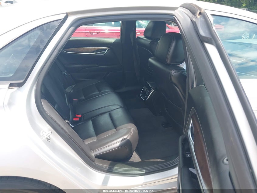 2019 CADILLAC XTS auction photo 8