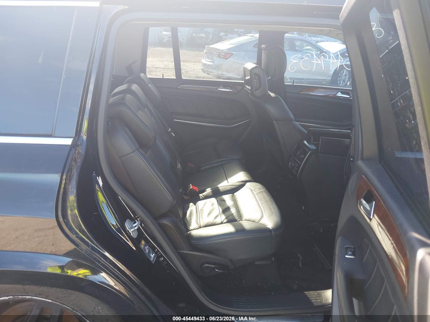 2015 Mercedes-Benz Gl 550 4Matic VIN: 4JGDF7DE3FA531545 Lot: 45449433