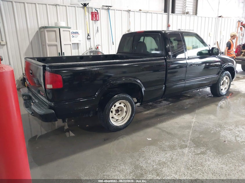 2000 GMC SONOMA auction photo 4