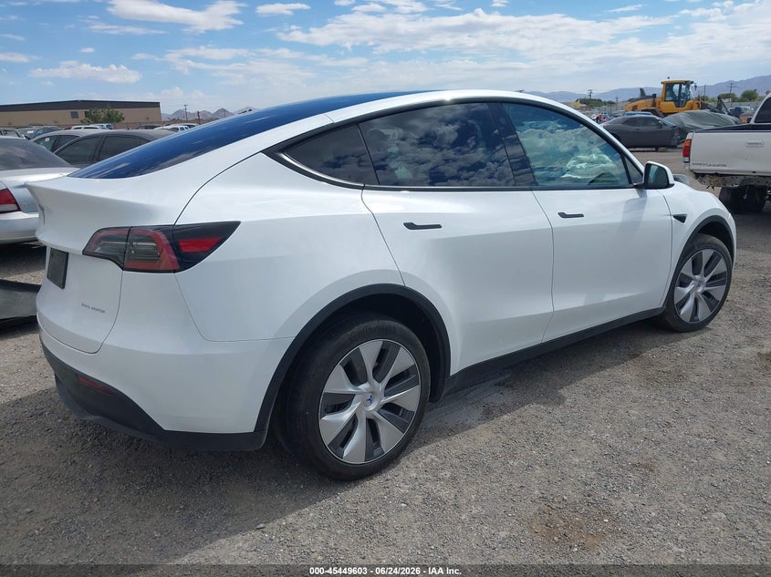 2023 TESLA MODEL Y auction photo 4