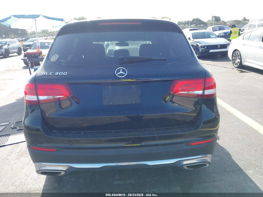 AtlanticExpress - Mercedes-Benz GLC-Class