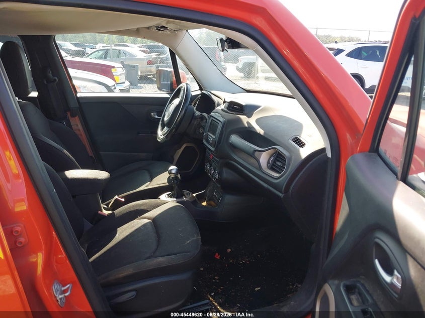 2015 JEEP RENEGADE auction photo 5