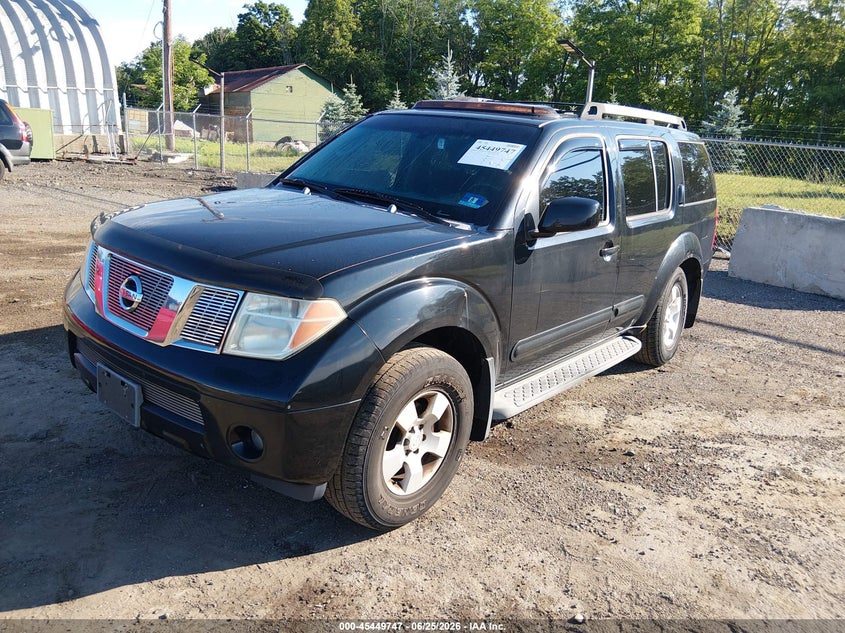 2005 Nissan Pathfinder, Left Rear, IAAI, VIN 5N1AR18W15C785090 — photo 2