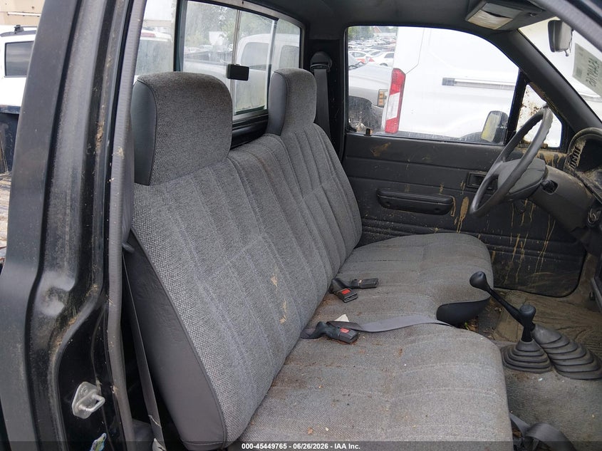 1989 Toyota Pickup 1/2 Ton Sht Wheelbase Dlx VIN: JT4VN01D4K2004455 Lot: 45449765
