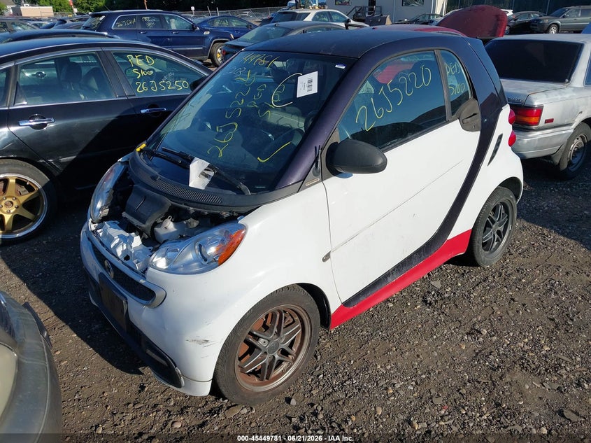 Vin: wmeej3ba9fk815578, lot: 45947894, smart fortwo pure 20152