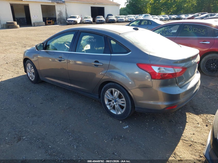 Vin: 1fahp3h29cl397559, lot: 45947905, ford focus sel 20123