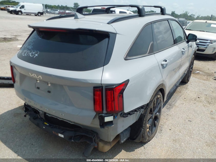 2022 KIA SORENTO auction photo 4