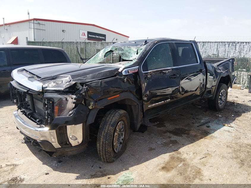 2025 GMC SIERRA 2500HD auction photo 2