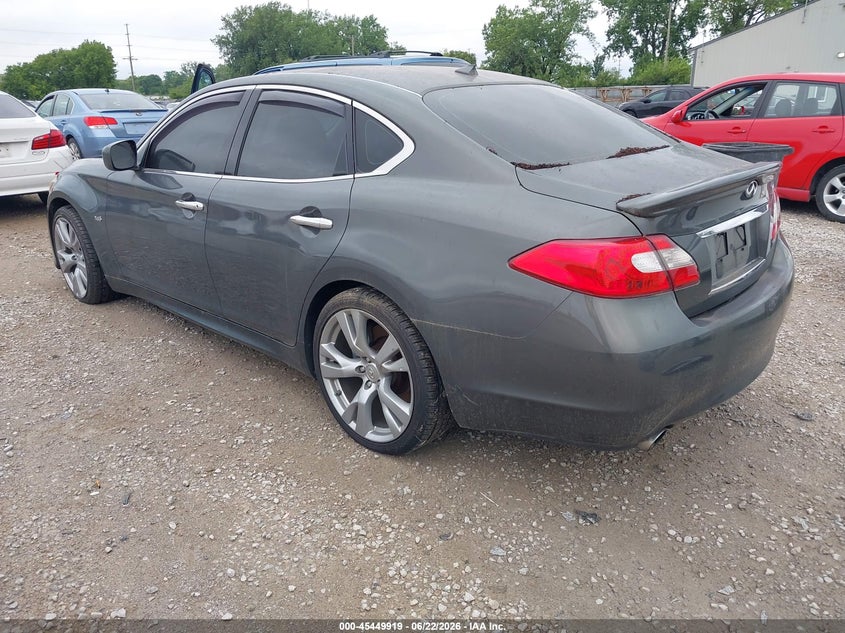 2011 INFINITI M56 auction photo 3