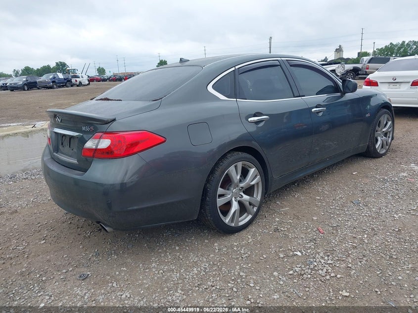 2011 INFINITI M56 auction photo 4