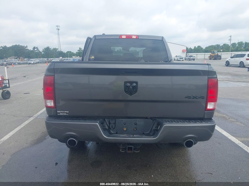 RAM 1500 CLASSIC 2019 VIN 1C6RR7KT9KS502579