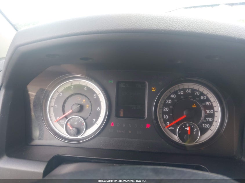 RAM 1500 CLASSIC 2019 VIN 1C6RR7KT9KS502579