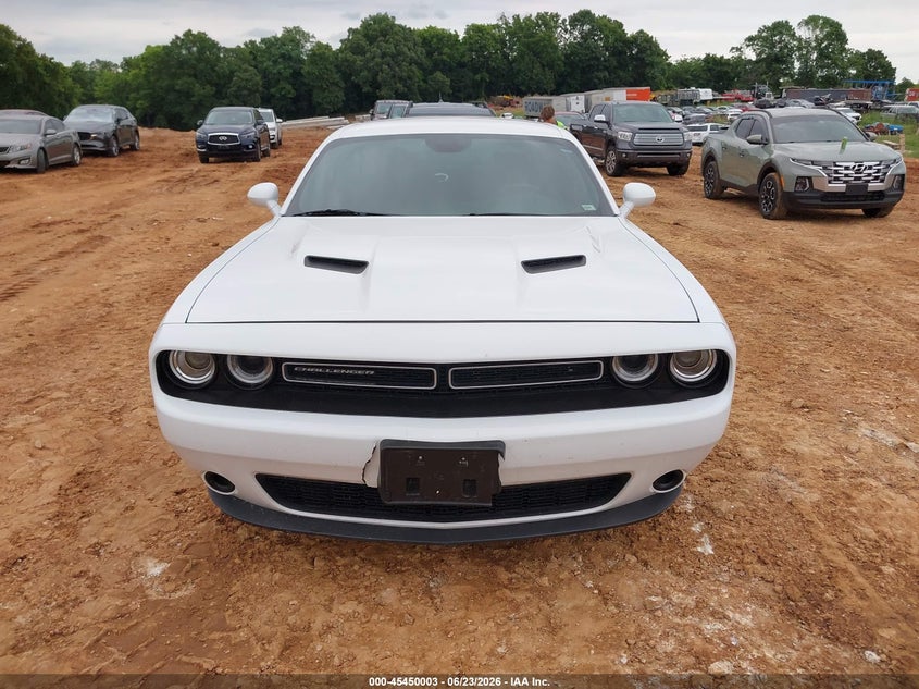 DODGE CHALLENGER - zdjęcie 12