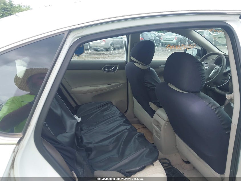 2014 NISSAN SENTRA auction photo 8