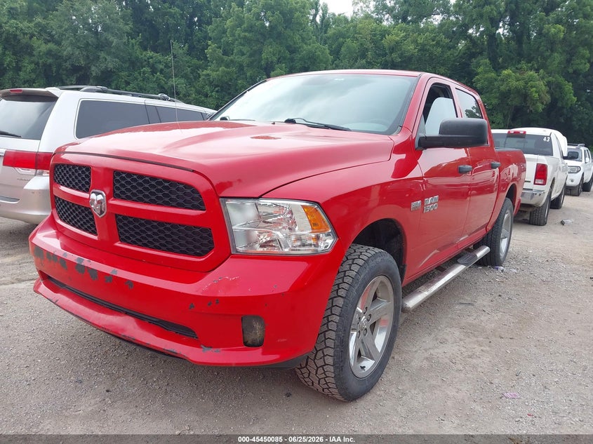 2015 Ram 1500 Express 1C6RR7KT7FS767457 photo 1