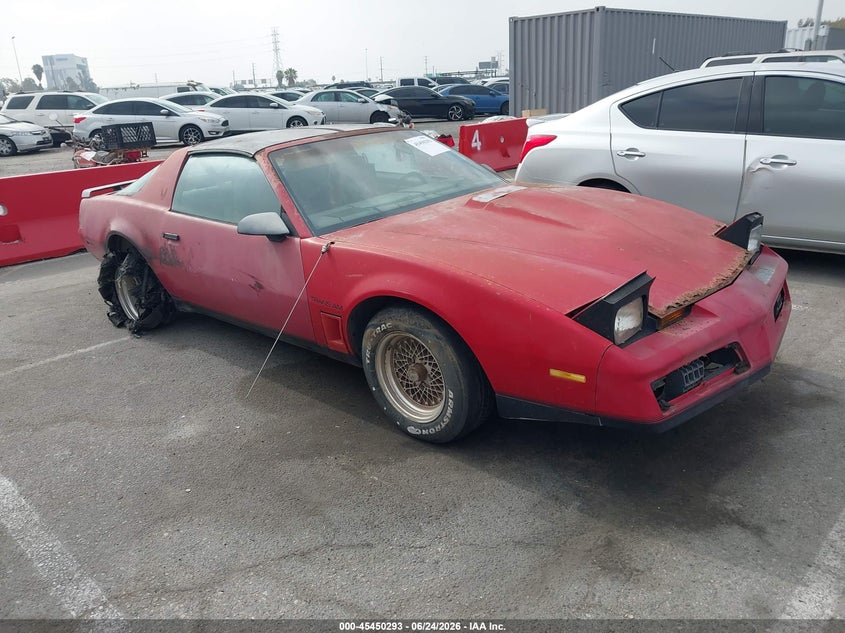 1982 PONTIAC FIREBIRD auction photo 1
