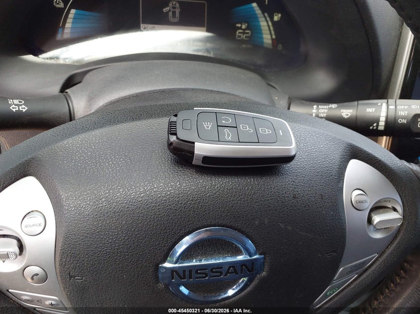 AtlanticExpress - Nissan Leaf