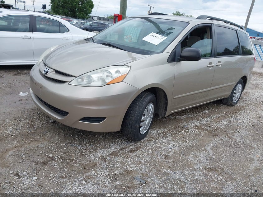 2007 Toyota Sienna Le 5TDZK23C57S077652 photo 1