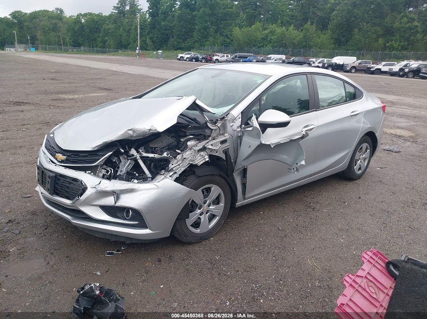 2018 Chevrolet Cruze Ls Auto 1G1BC5SM2J7223607 photo 1