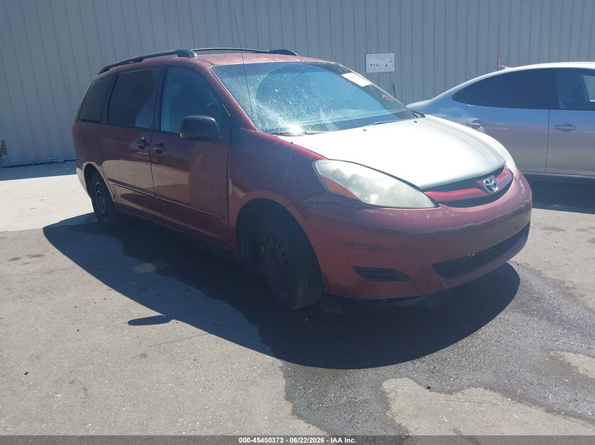 2007 TOYOTA SIENNA LE