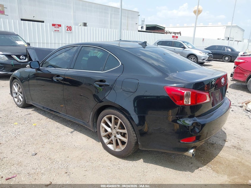 2013 LEXUS IS 250 auction photo 3