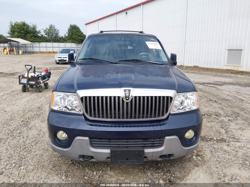 2004 LINCOLN NAVIGATOR auction photo 6