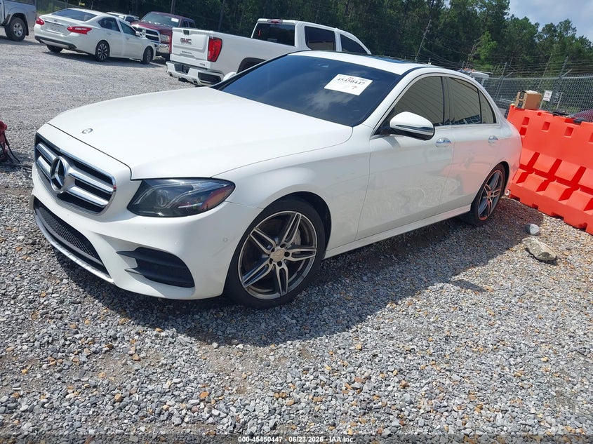 2017 MERCEDES-BENZ E 300 4MATIC · Фото 2