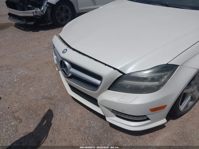 2012 Mercedes-Benz Cls 550 VIN: WDDLJ7DBXCA039164 Lot: 45450470