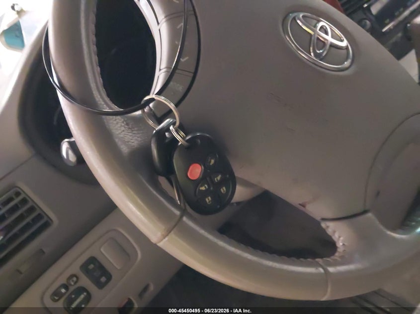 AtlanticExpress - Toyota Sienna