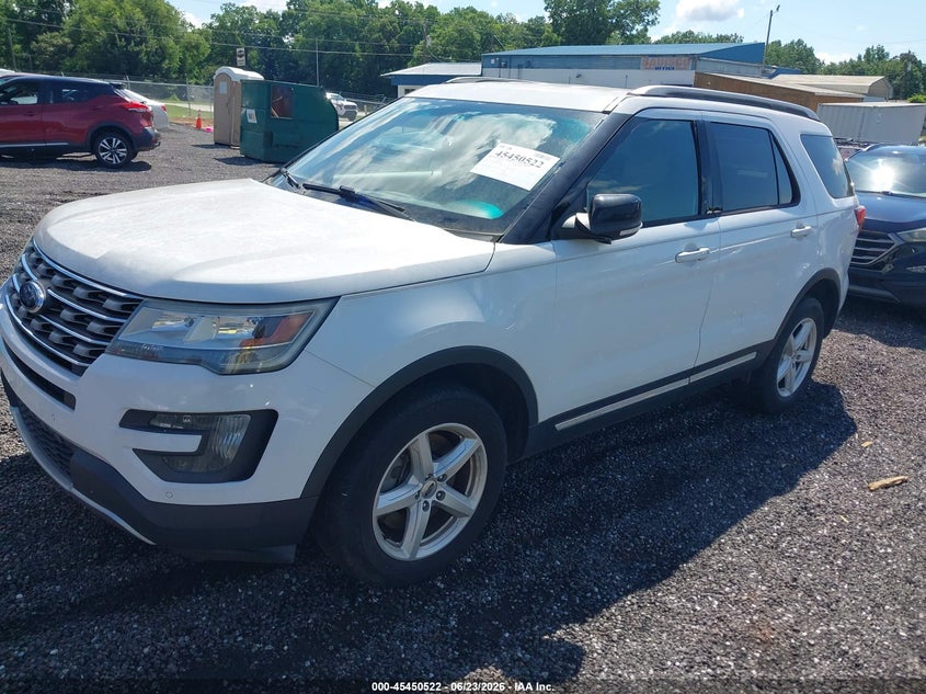 2016 Ford Explorer Xlt 1FM5K8DH4GGB13607 photo 1