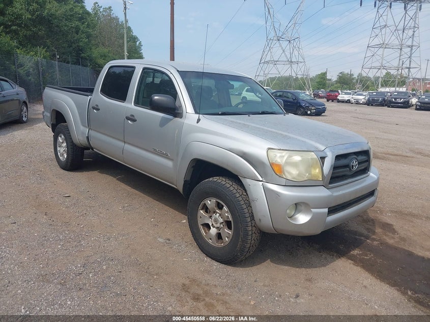 2006 TOYOTA TACOMA auction photo 1