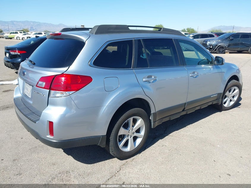 Vin: 4s4brcgc5d3310600, lot: 45948704, subaru outback 2.5i premium 20134