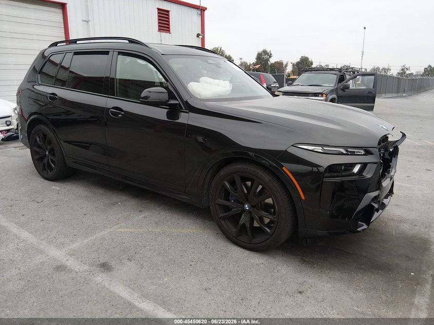 Vin: 5ux23em04r9v50607, lot: 45948733, bmw x7 xdrive40i 2024 img_1