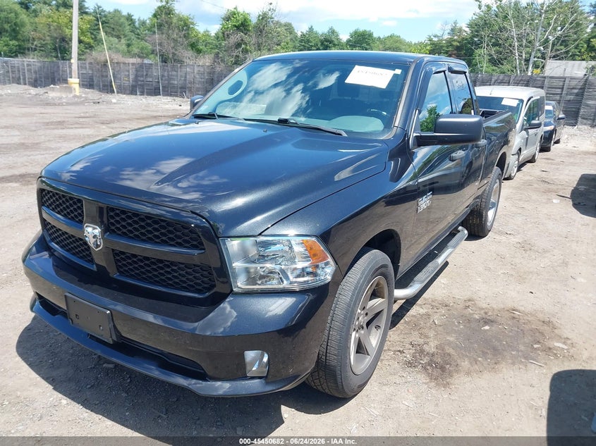 2018 Ram 1500 Express  4x4 6'4 Box 1C6RR7FG5JS209919 photo 1