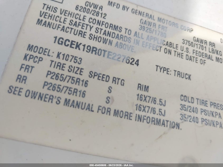 1996 Chevrolet Gmt-400 K1500 VIN: 1GCEK19R0TE227624 Lot: 45450686
