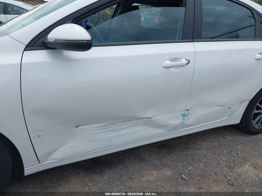 2023 KIA FORTE SEDAN 2.0L I-4 DOHC, VVT, 147HP