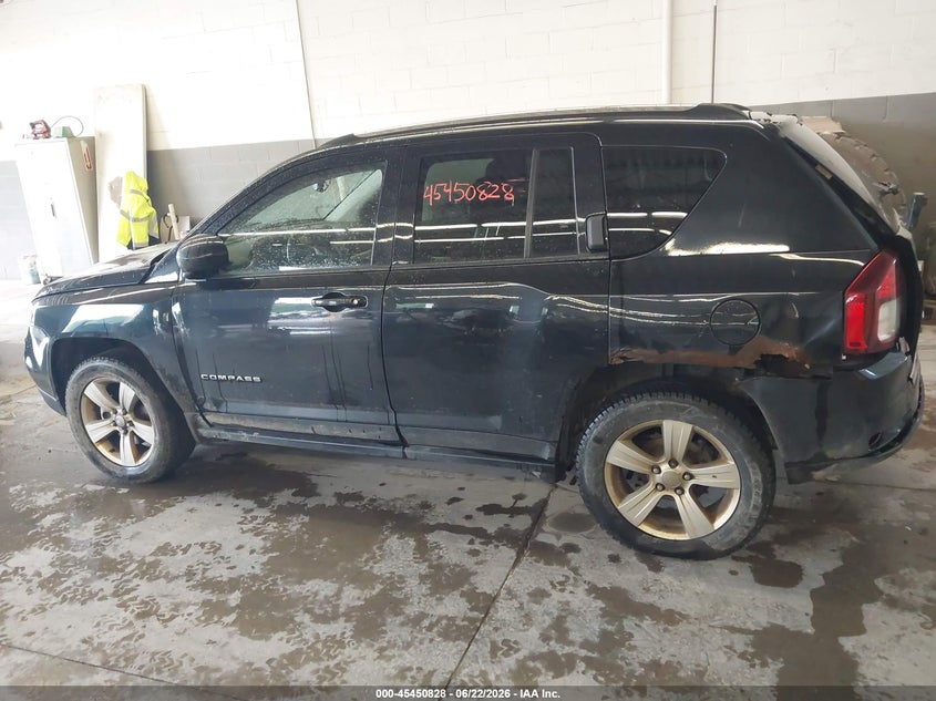 2015 Jeep Compass High Altitude Edition VIN: 1C4NJDEB3FD304140 Lot: 45450828